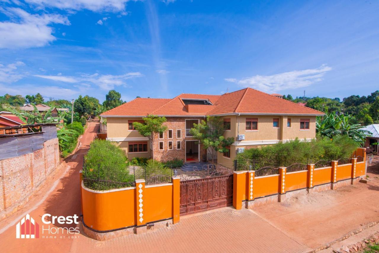 Crest Homes Uganda Kitende Eksteriør billede