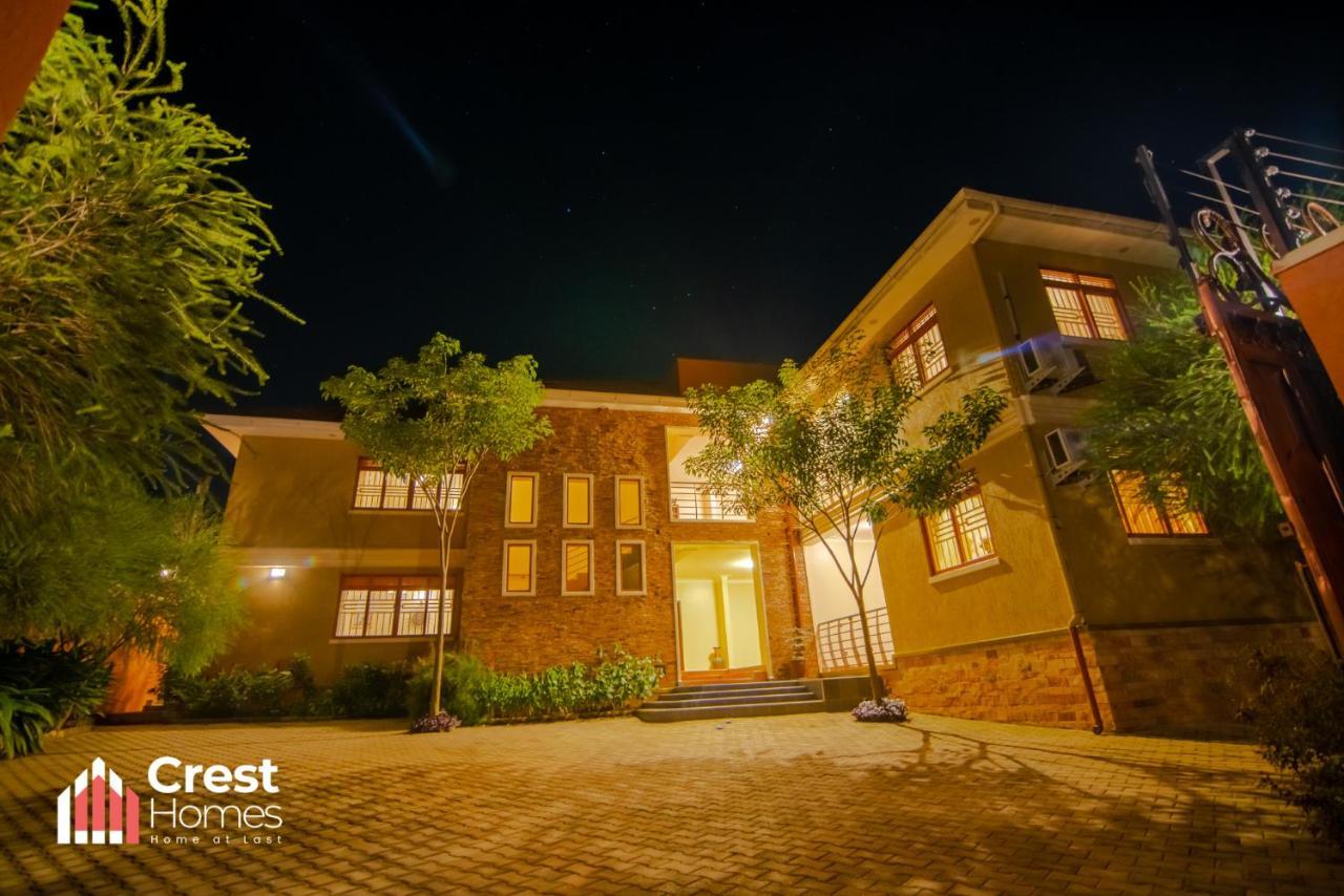Crest Homes Uganda Kitende Eksteriør billede